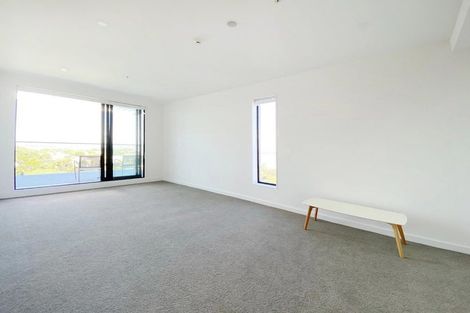 Photo of property in 405/19 Rawene Road, Birkenhead, Auckland, 0626