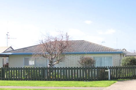 Photo of property in 3 Stawell Avenue, Mount Maunganui, 3116