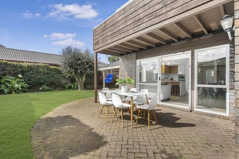 Photo of property in 7 Tarnica Road, Northpark, Auckland, 2013