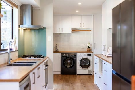Photo of property in 23 James Cook Drive, Whitby, Porirua, 5024