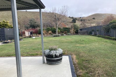 Photo of property in Luggate - Cromwell Road, Mount Pisa, Cromwell, 9383