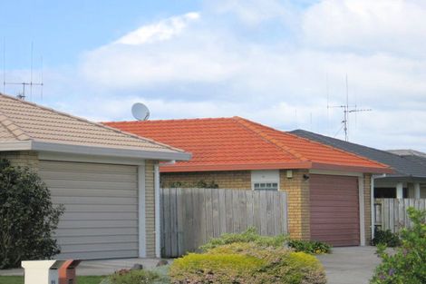Photo of property in 10 Sequoia Grove, Mount Maunganui, 3116