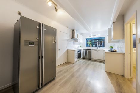 Photo of property in 19 Keeney Court, Papakura, 2110