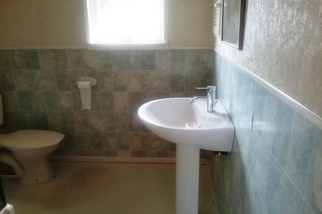 Photo of property in 23 Barbary Avenue, Kelston, Auckland, 0602