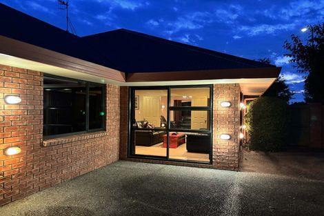Photo of property in 151 Schnell Drive, Kelvin Grove, Palmerston North, 4414