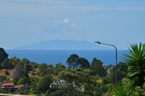 Photo of property in 113 Roberts Road, Matakatia, Whangaparaoa, 0930