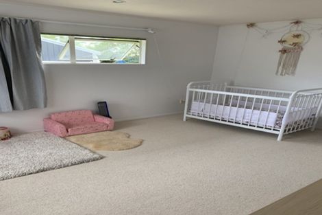 Photo of property in 5 Tokay Place, Huapai, Kumeu, 0810