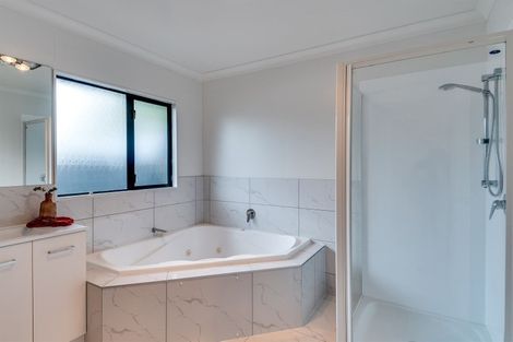 Photo of property in 44a Warwick Crescent, Taradale, Napier, 4112