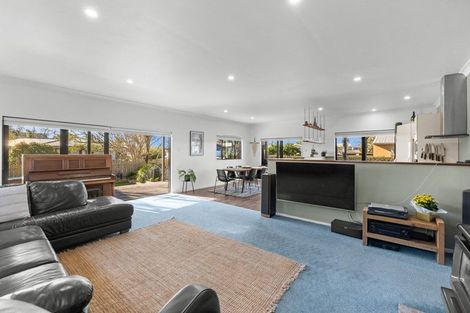 Photo of property in 24 Moir Street, Mangawhai, 0505