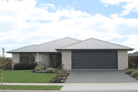 Photo of property in 50 Arabian Drive, Papamoa Beach, Papamoa, 3118