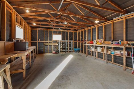 Photo of property in 5 Wanganui Road, Marton, 4710