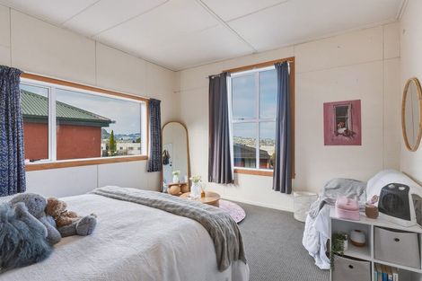 Photo of property in 66 Royal Terrace, Dunedin Central, Dunedin, 9016