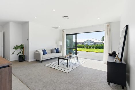 Photo of property in 15 Frank Ernest Crescent, Prebbleton, 7604