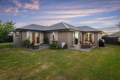 Photo of property in 26 Maple Place, Rangiora, 7400