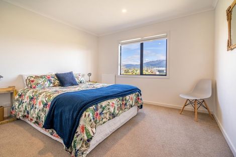 Photo of property in 17 Cunaris Way, Te Anau, 9600