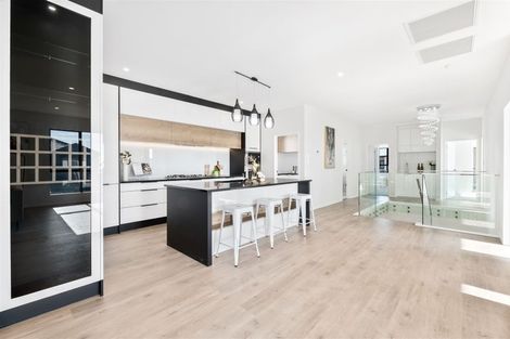 Photo of property in 2 Piki Street, Flat Bush, Auckland, 2019