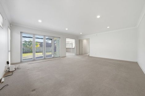 Photo of property in 57a Redoubt Road, Goodwood Heights, Auckland, 2105