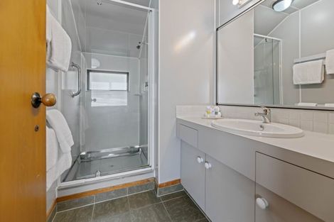 Photo of property in 5/88 Pukawa Road, Pukawa Bay, Turangi, 3381