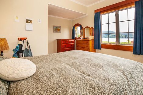 Photo of property in 31 Waikana Street, Broad Bay, Dunedin, 9014