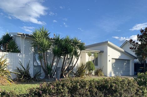 Photo of property in 66 Lamorna Road, Parklands, Christchurch, 8083