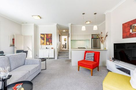 Photo of property in 16 Parkside Drive, Orewa, 0931