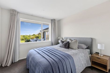 Photo of property in 14 Seachange Drive, Leamington, Cambridge, 3432