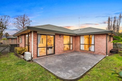 Photo of property in 6 Saskia Lane, Somerfield, Christchurch, 8024