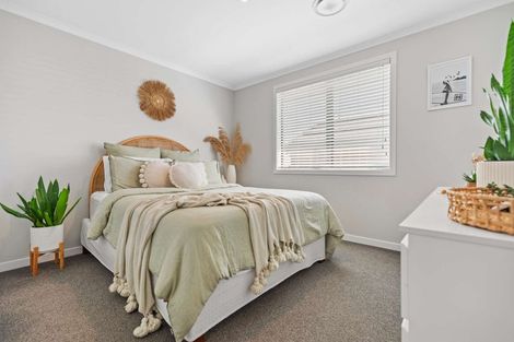 Photo of property in 57 Benmore Crescent, Pyes Pa, Tauranga, 3112