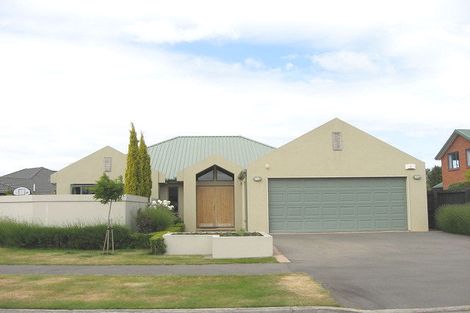 Photo of property in 10 Wisteria Place, Parklands, Christchurch, 8083