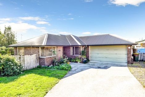 Photo of property in 17 Wembley Close, Nawton, Hamilton, 3200