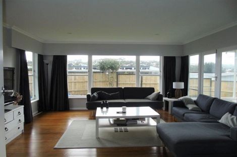 Photo of property in 8 Glen Alton Avenue, Paparangi, Wellington, 6037