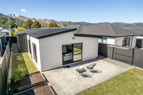 Photo of property in 34 Te Kaeaea Crescent, Wallaceville, Upper Hutt, 5018