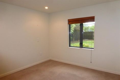 Photo of property in 382a Memorial Avenue, Burnside, Christchurch, 8053