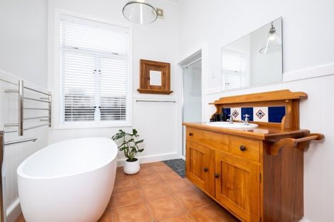 Photo of property in 63 Nelson Crescent, Napier South, Napier, 4110