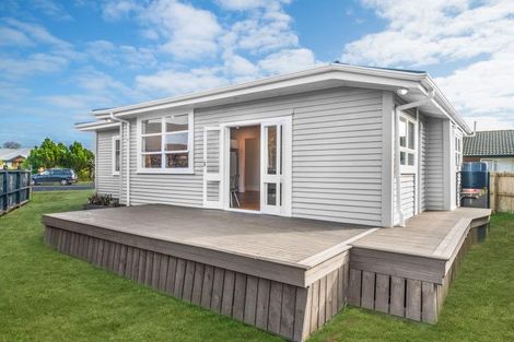 Photo of property in 75 Waimahia Avenue, Weymouth, Auckland, 2103