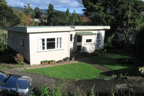 Photo of property in 9 Victory Road, Laingholm, Auckland, 0604