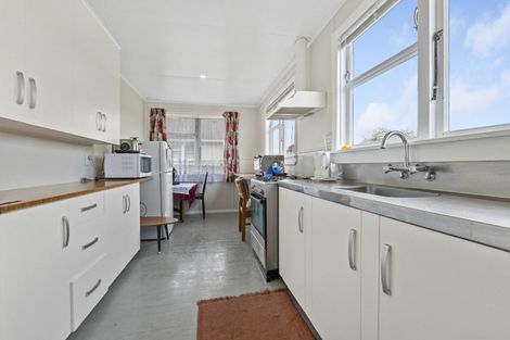 Photo of property in 67 Fairfield Road, Hawera, 4610