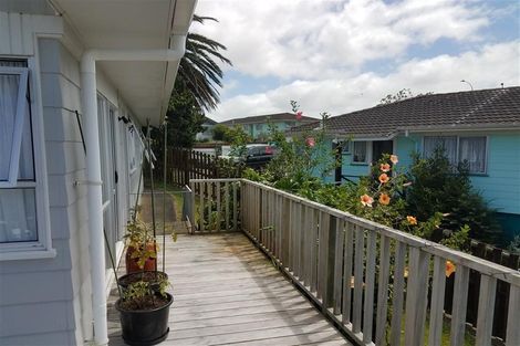 Photo of property in 44 Alabaster Drive, Papatoetoe, Auckland, 2025