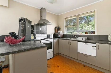Photo of property in 27 Island View Road, Western Heights, Rotorua, 3015