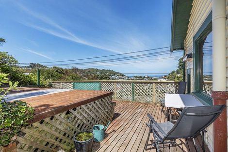 Photo of property in 111 Eden Street, Island Bay, Wellington, 6023