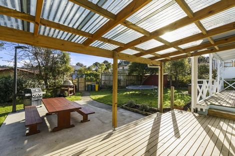 Photo of property in 3 Azimuth Place, Whitby, Porirua, 5024