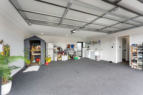 Photo of property in 5 Golf Vue Place, Castlecliff, Whanganui, 4501