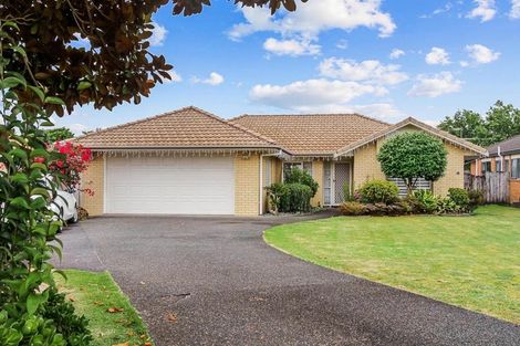 Photo of property in 30 Millington Place, Huntington Park, Auckland, 2013