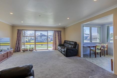 Photo of property in 15 Elliott Street, Taradale, Napier, 4112