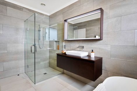 Photo of property in 18 Mcintosh Drive, Pokeno, 2471