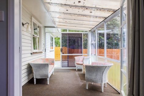 Photo of property in 27 Mangahao Road, Pahiatua, 4910