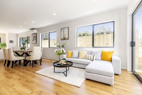 Photo of property in 2a Hughs Way, Flat Bush, Auckland, 2019