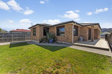 Photo of property in 20a Granville Street, Silverstream, Upper Hutt, 5019