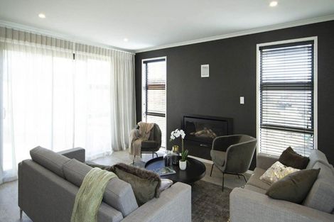 Photo of property in 92 Kahui Parade, Karaka, Papakura, 2113