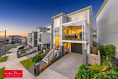 Photo of property in 10 Fernly Rise, Flat Bush, Auckland, 2019